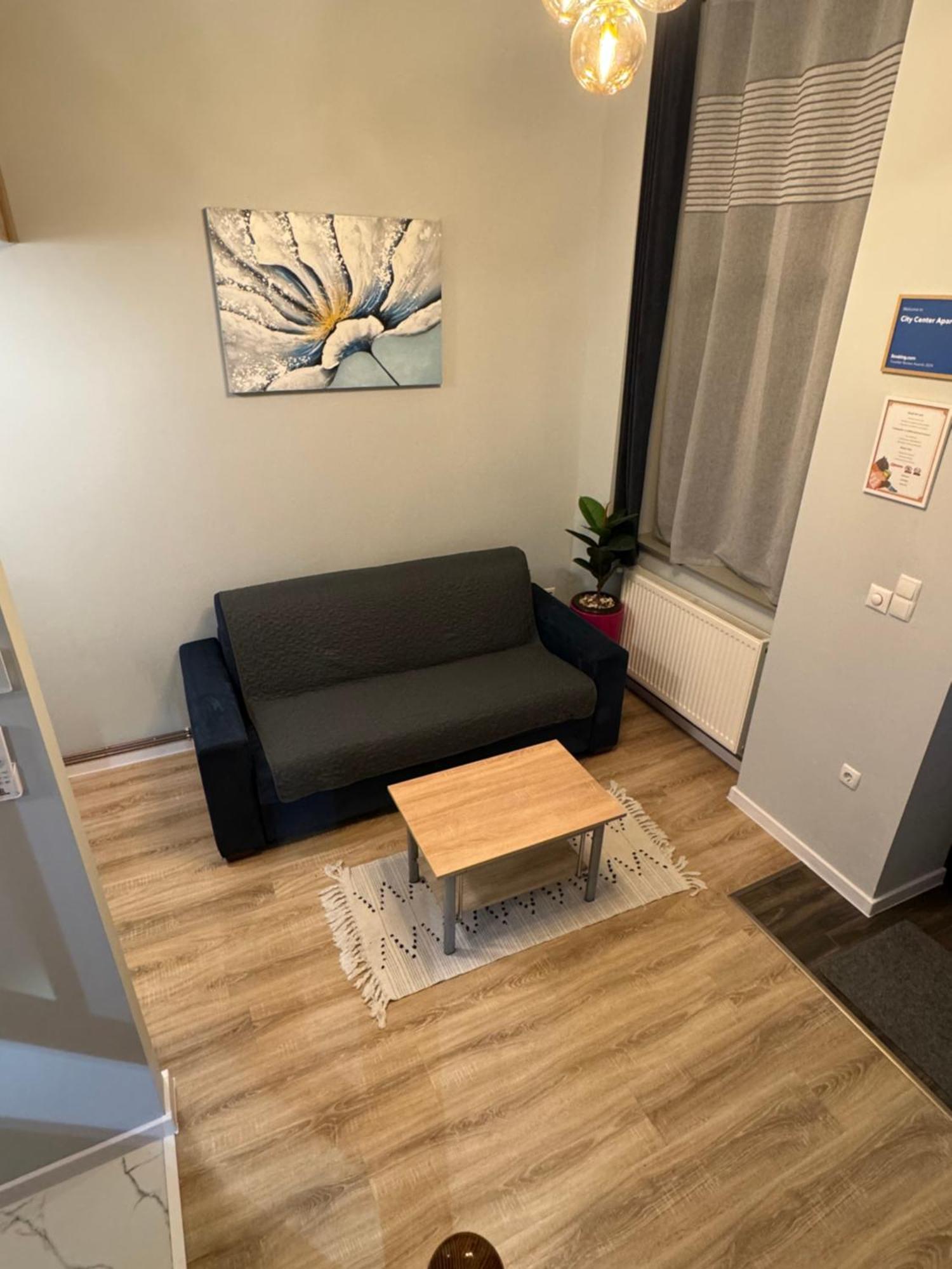 City Center Apartman Сату Маре Екстериор снимка